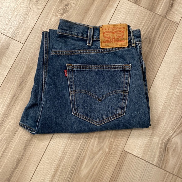 Levi’s 550 - W38” x L36” - Picture 1 of 11